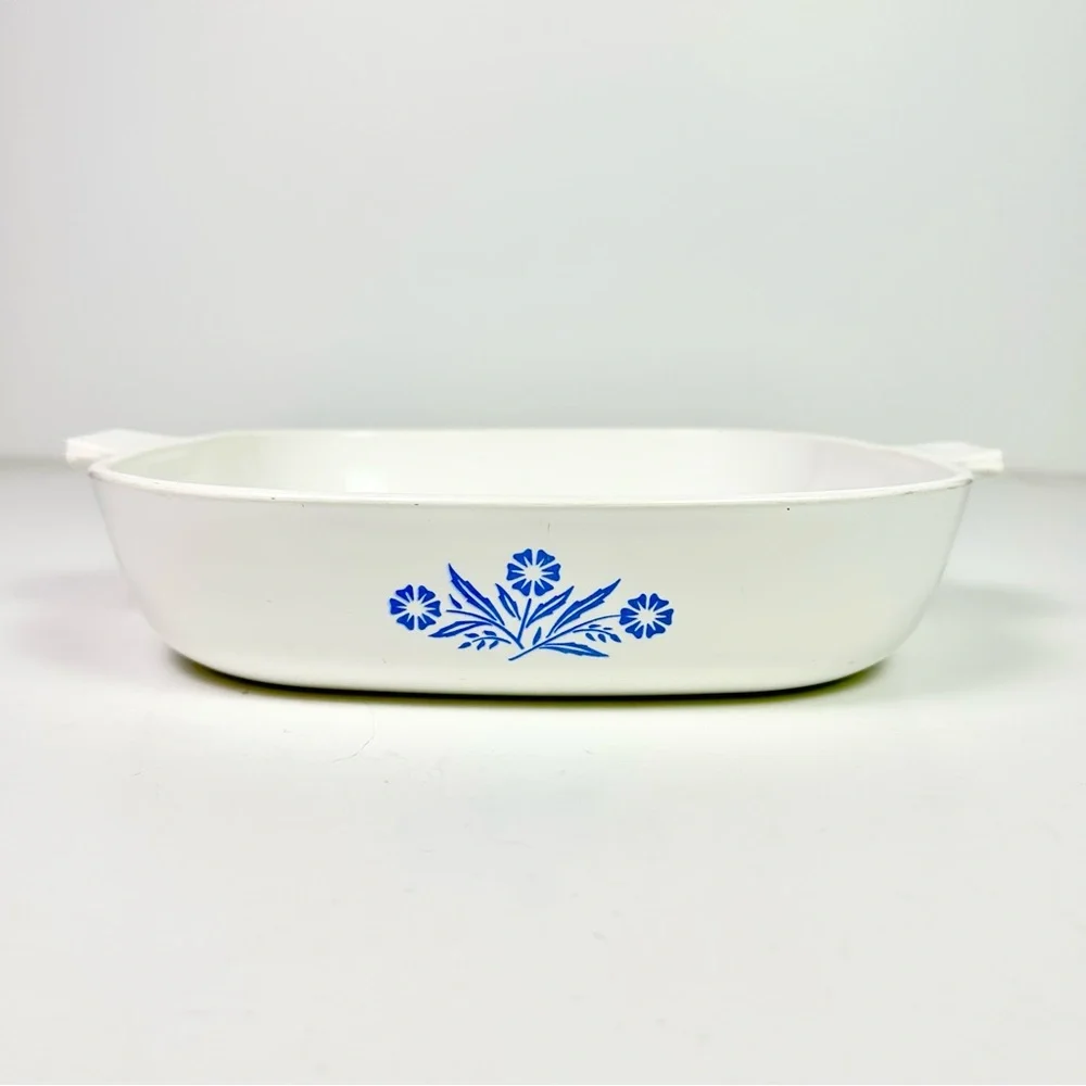Corning Ware Vintage Blue Cornflower Blue 10 In Casserole Dish